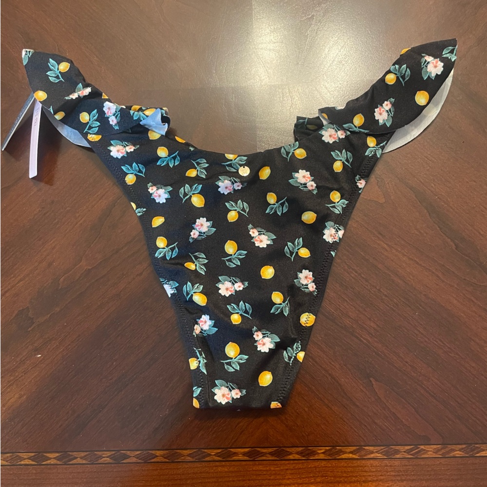 NWT Lot of 3 Victoria’s Secret Swim Bikini Bottoms - Picture 9 of 10